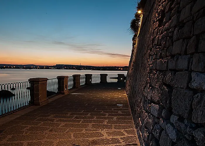 Diana לינה וארוחת בוקר 4*